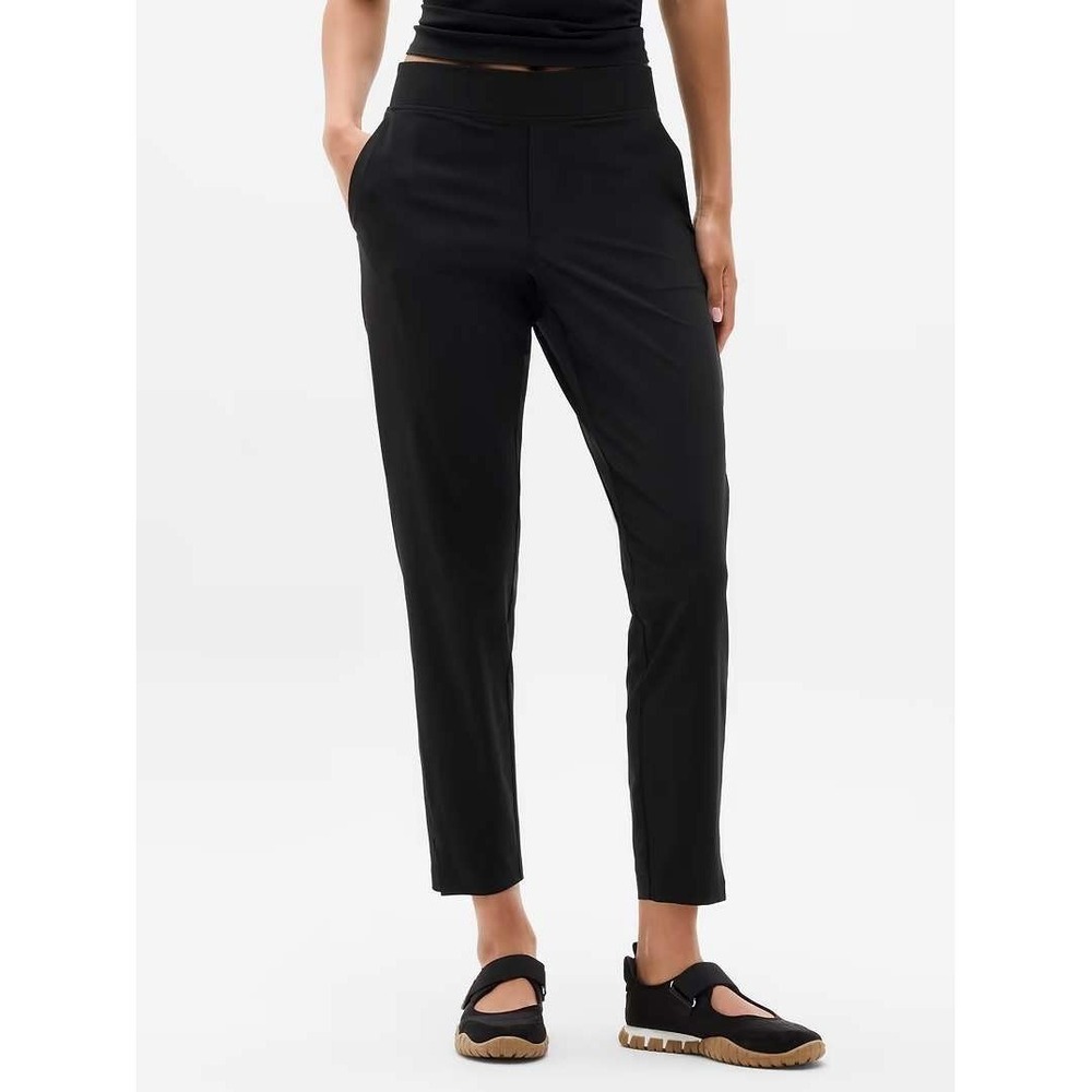 Athleta 12 Brooklyn Ankle Pants Black Ribbed Side Panel Tapered Featherweight